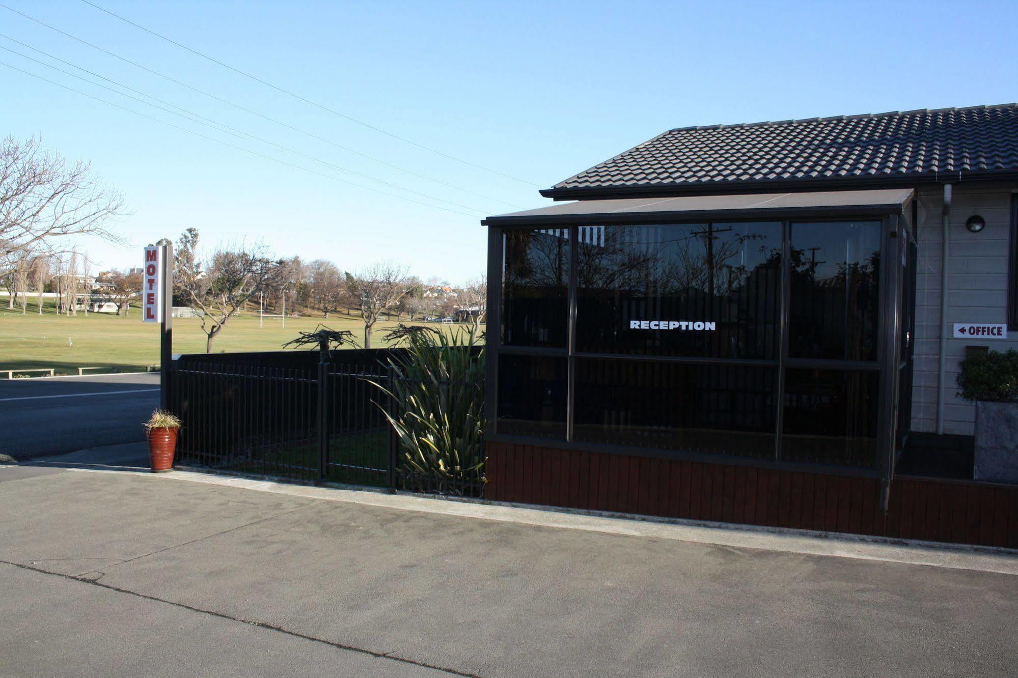 Ashbury Park Motel Timaru Exterior photo