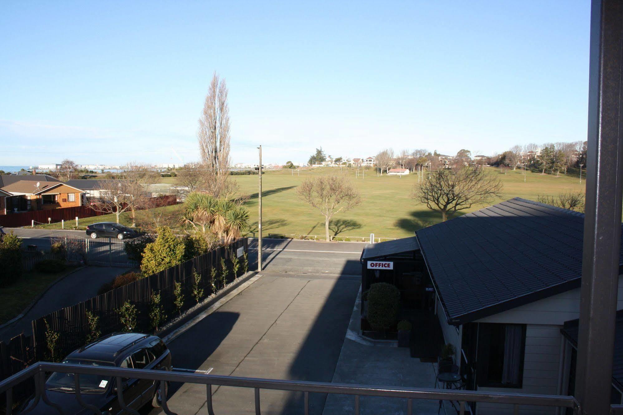 Ashbury Park Motel Timaru Exterior photo